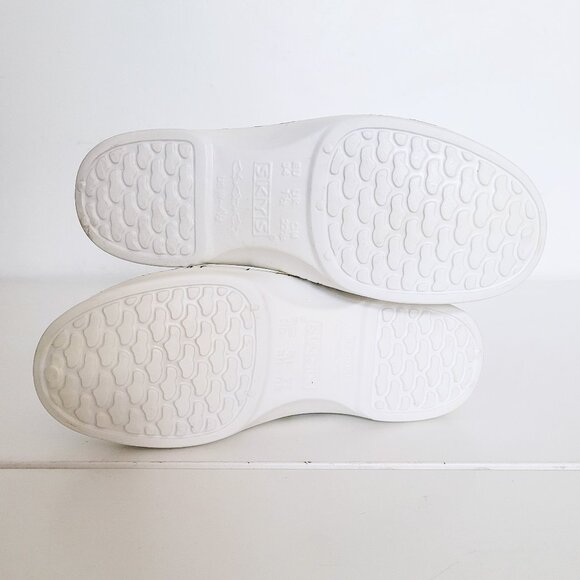 SKYS Croc Style Clogs with Miffy the Rabbit Print - Youth EU 34 - Picture 5 of 8